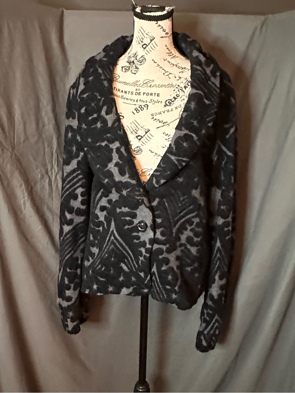 Austin Reed Black Patterned Shawl-Collar Blazer